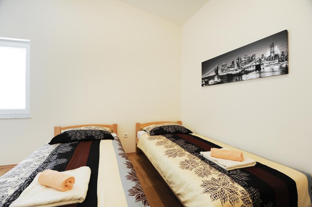 Apartment Jaz Bibinje Room photo